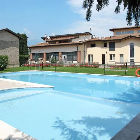 Colombaro Nuovo-4 By Interhome
