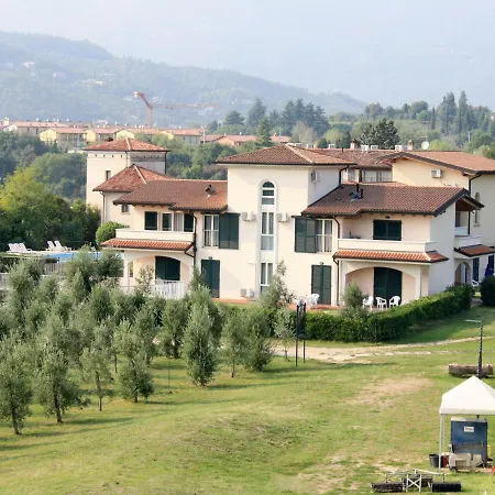 Colombaro Nuovo-4 By Interhome